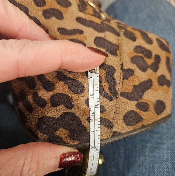 NEW Breckelles Leopard Spiked Platform Booties - Size 9 - Picture 15 of 15